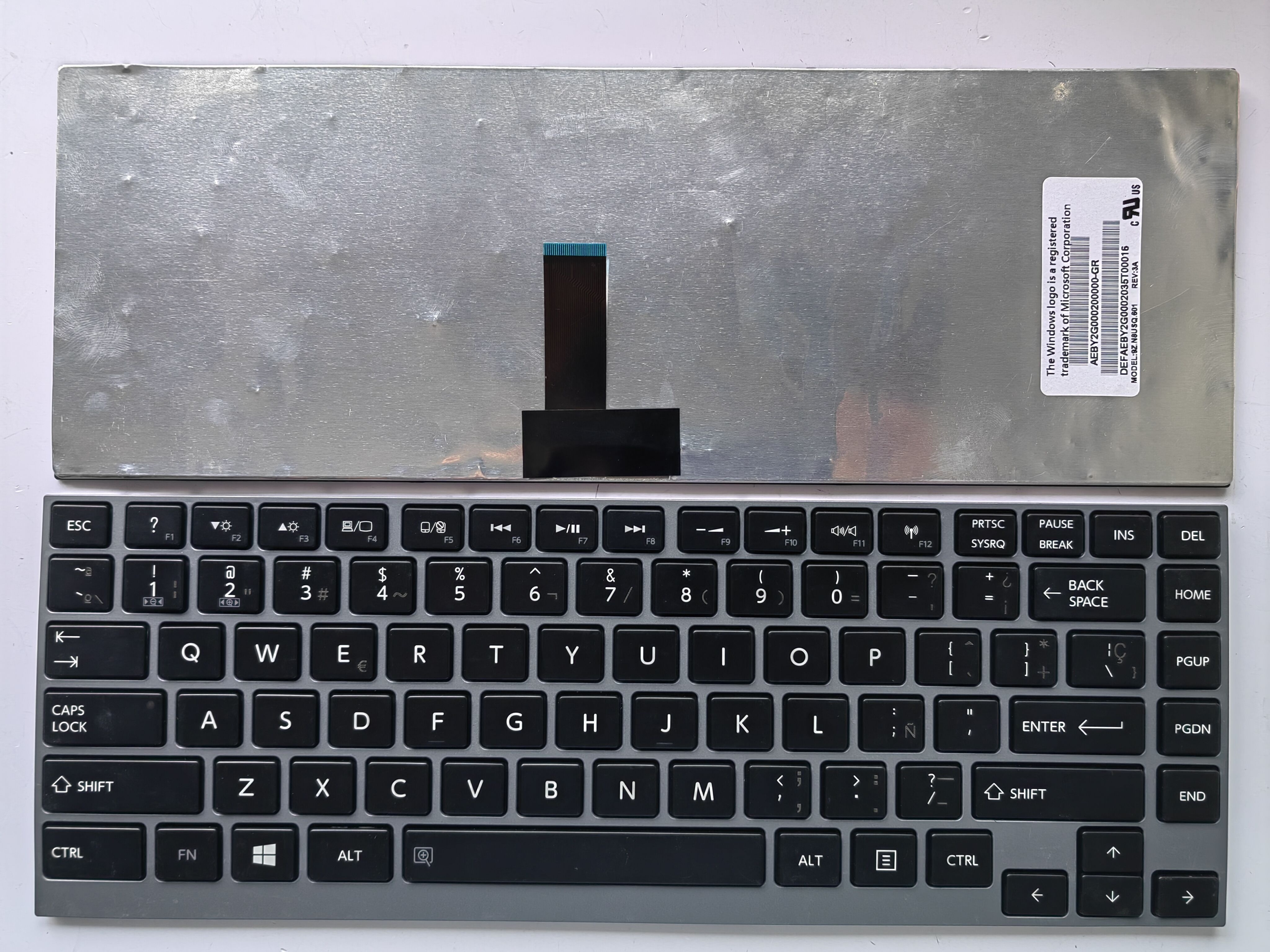 Picture of New Replacement Laptop Keyboard For TOSHIBA U900/N860/Z930/Z830/U920T/U840/U800W Enter Blue FRAME BLACK (OEM) SP Layout